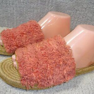 𝅺ugg Edith Womens Size 6 US Coral Pink Slide Yarn Fringe Sandals 1090849